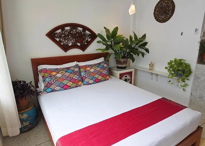 Lumphini 7 Townhouse Master Authentic Bkk Comfort Apartment *