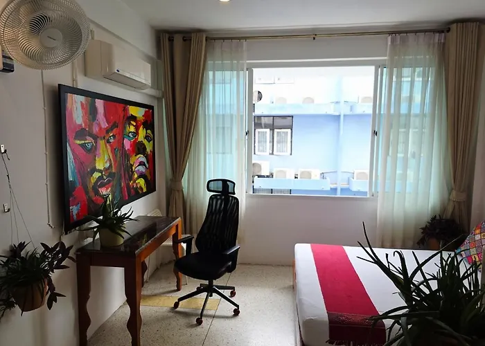 Lumphini 7 Townhouse Master Authentic Bkk Comfort * Bangkok